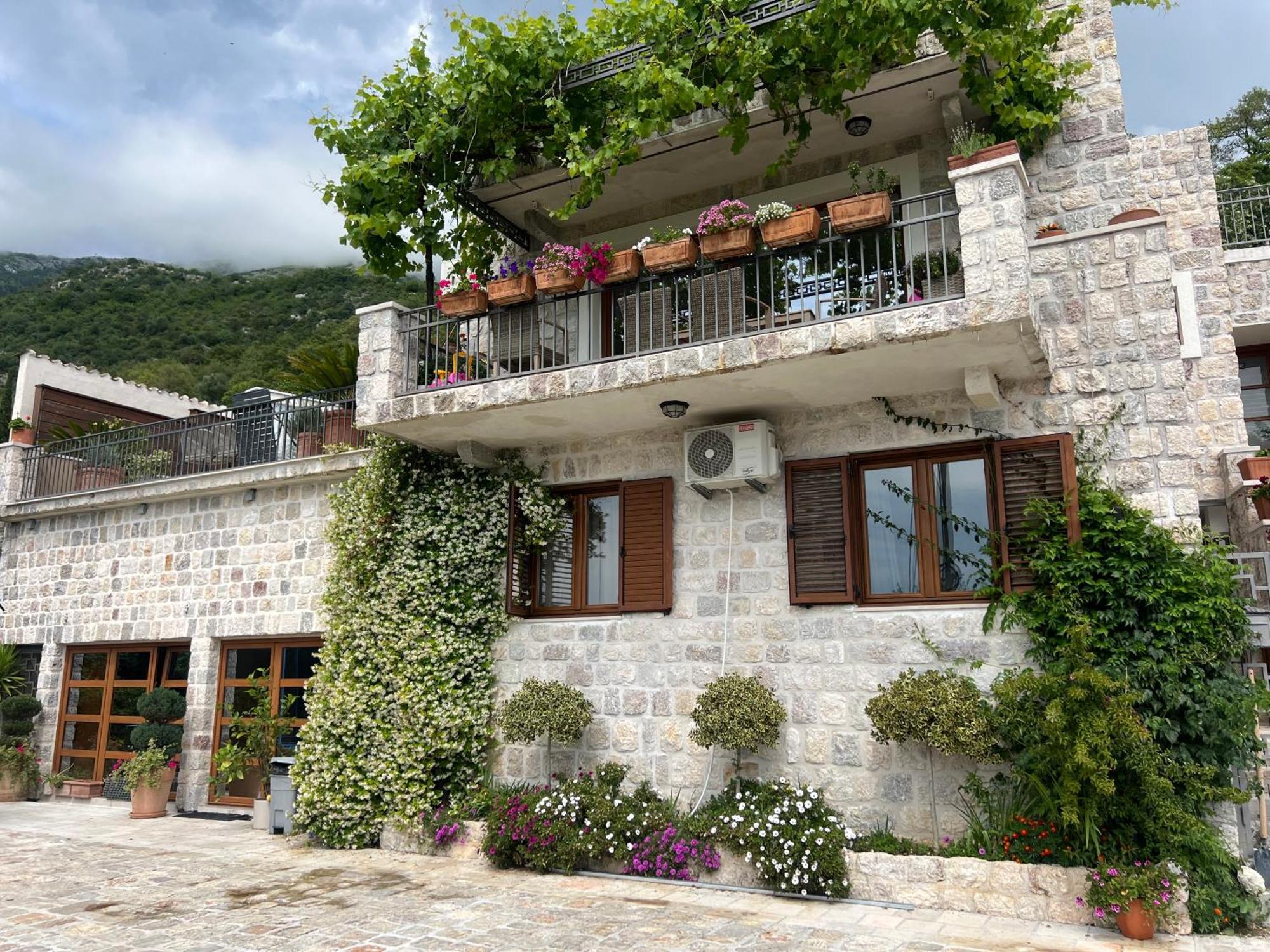 Villa Nikoleta Kotor Bagian luar foto